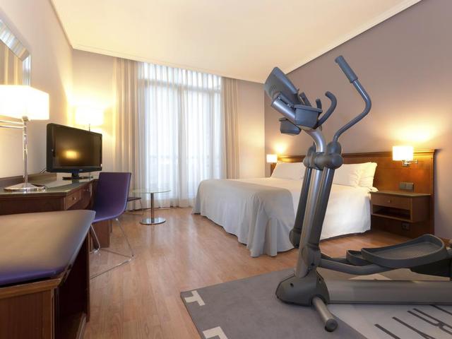 фото отеля Tryp Madrid Cibeles изображение №13