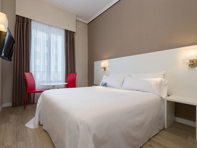 фотографии отеля Tryp Madrid Gran Via изображение №39