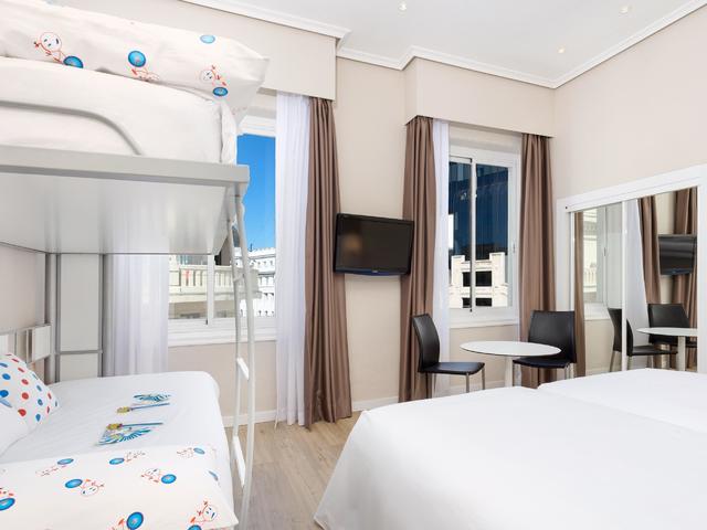 фотографии отеля Tryp Madrid Gran Via изображение №23