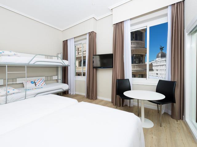 фотографии Tryp Madrid Gran Via изображение №16