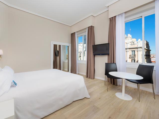 фотографии Tryp Madrid Gran Via изображение №12