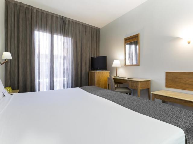 фотографии отеля Eurostars Madrid Gran Via (ex. Exe Hotel El Coloso; El Coloso) изображение №23