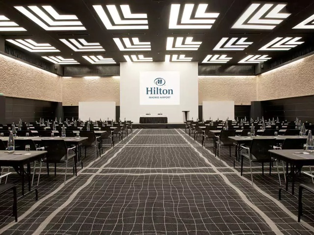 фото Hilton Madrid Airport изображение №54