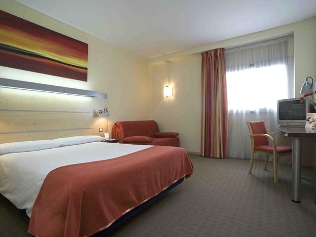 фото отеля Holiday Inn Express Madrid-Alcobendas изображение №13