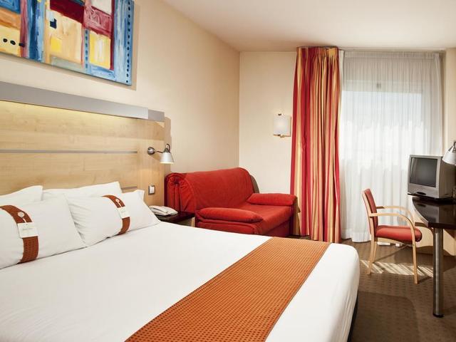 фото отеля Holiday Inn Express Madrid-Rivas изображение №9