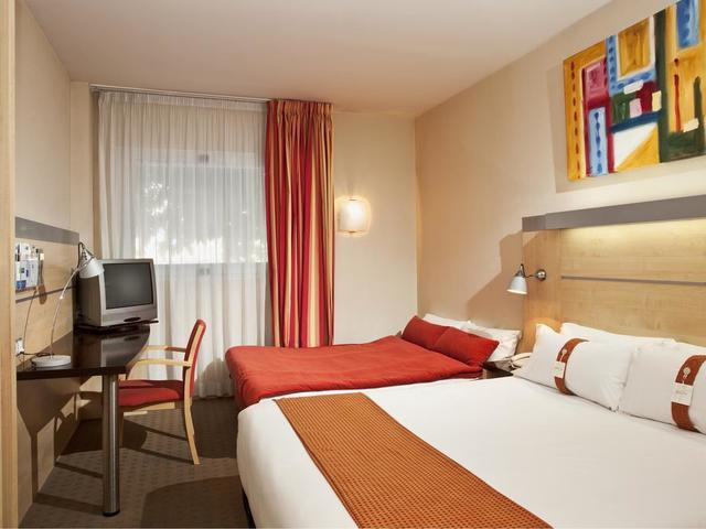 фото Holiday Inn Express Madrid-Rivas изображение №2