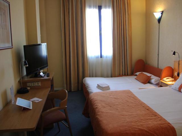 фото отеля Holiday Inn Express Madrid-San Sebastian de los Reyes изображение №9