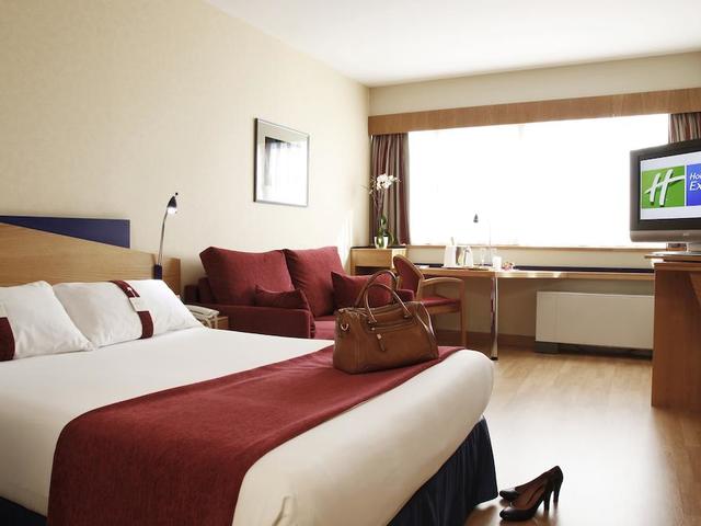 фото Holiday Inn Express Madrid-Tres Cantos изображение №10