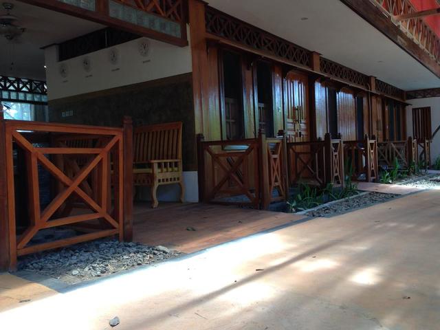 фото The Lombok CRC Hotel изображение №6