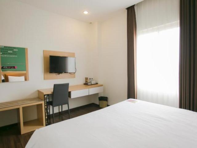 фото Best Hotel (ex. Zodiak Best@Kedungsari Surabaya) изображение №10