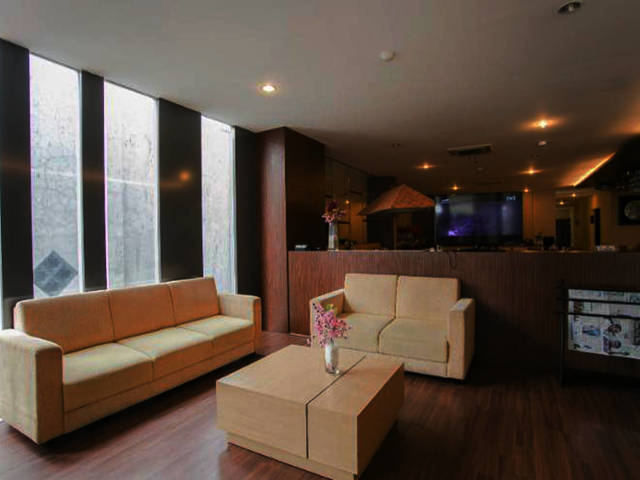 фото Best Hotel (ex. Zodiak Best@Kedungsari Surabaya) изображение №2
