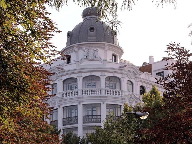 фото отеля Petit Palace Savoy Alfonso XII изображение №1