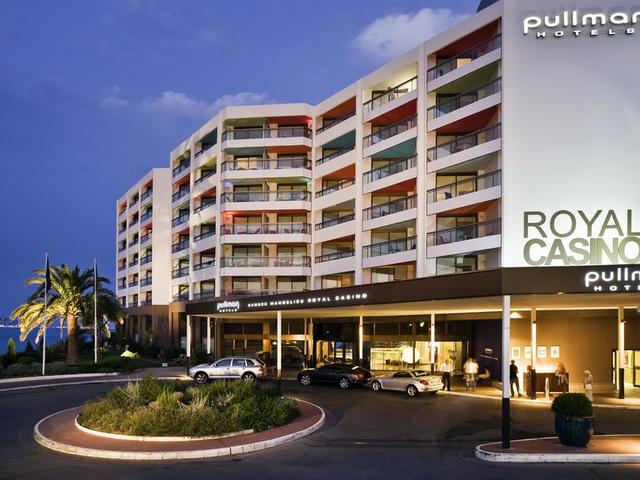 фото отеля Pullman Cannes Mandelieu Royal Casino ( ex. Sofitel Mandelieu Royal Casino) изображение №33