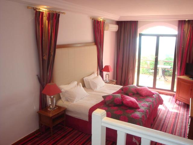 фото отеля Hostellerie Le Baou изображение №17