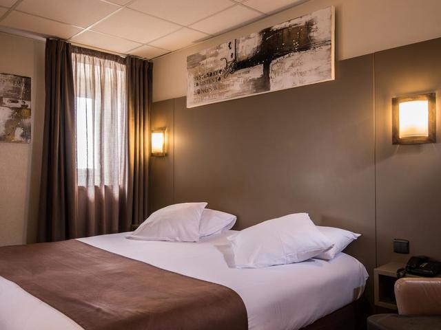 фото отеля Intel-Hotel Le Bristol Strasbourg изображение №21