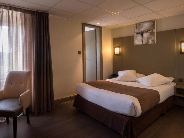 фотографии отеля Intel-Hotel Le Bristol Strasbourg изображение №19
