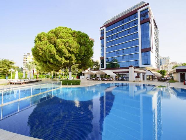 фото отеля Oz Hotels Antalya (ex. Antalya Hotel Resort & Spa) изображение №1