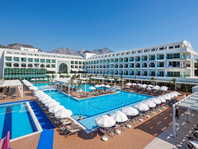 фото отеля Karmir Resort & Spa изображение №1