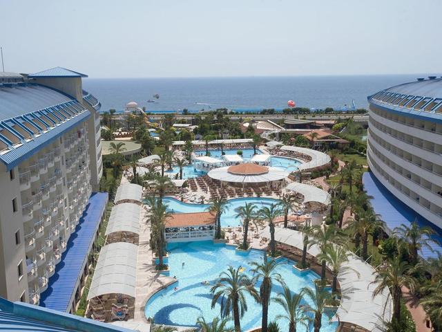 фото отеля Crystal Admiral Resort Suite & Spa (ex. Ardisia Deluxe Resort) изображение №81