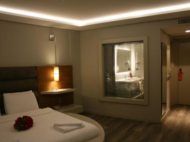 фото Temenos Luxury Suites Hotel & Spa изображение №14