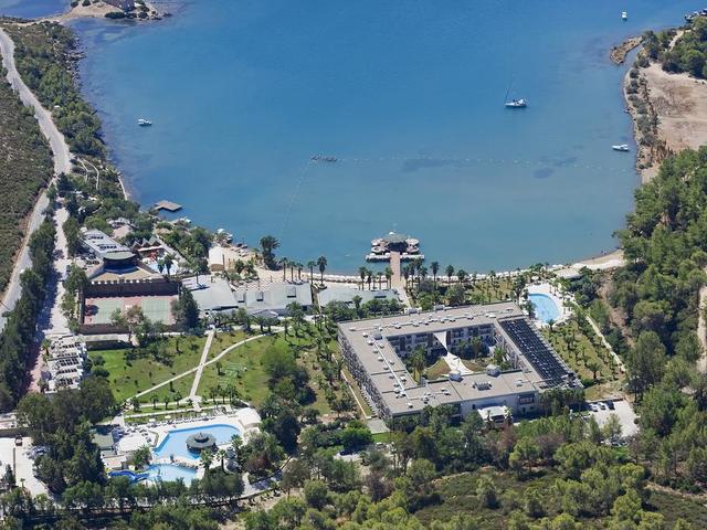 фото отеля Green Bay Resort & Spa (ex. Crystal Green Bay Resort & Spa; Club Marverde) изображение №49