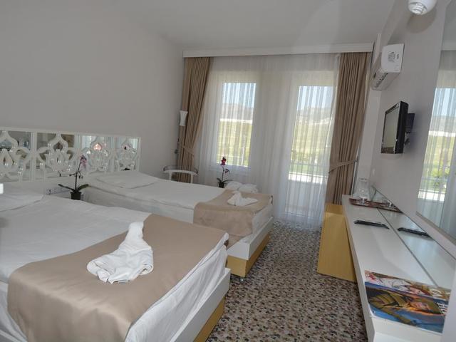 фотографии отеля Tripolis Hotel изображение №19