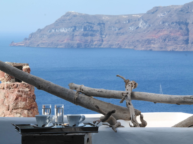 фотографии отеля Aspaki Santorini Luxury Hotel & Suites изображение №7