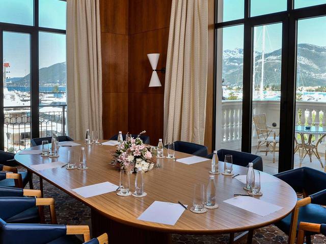 фото Regent Porto Montenegro изображение №34