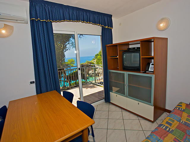 фото отеля Verudela Beach & Villa Resort изображение №45