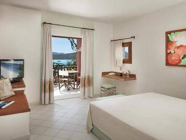 фотографии отеля Cala Di Falco Resort изображение №15