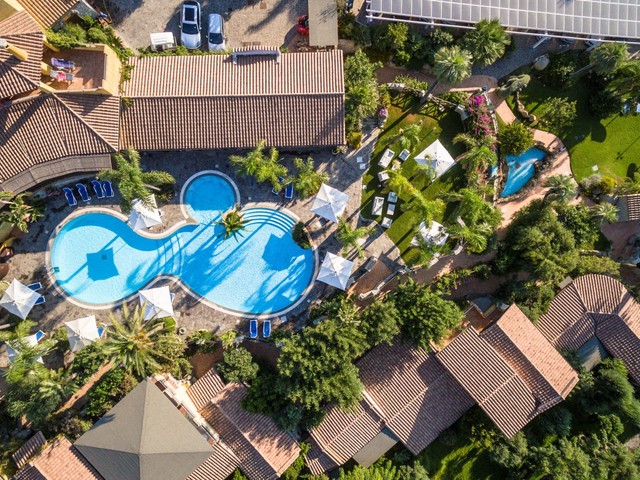 фото отеля Cruccuris Resort изображение №9