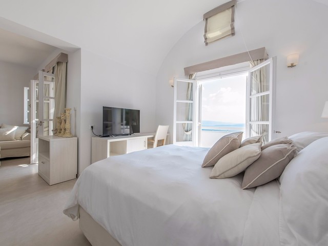 фото Santorini Secret Suites & Spa изображение №130