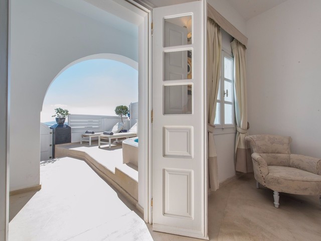фото Santorini Secret Suites & Spa изображение №90