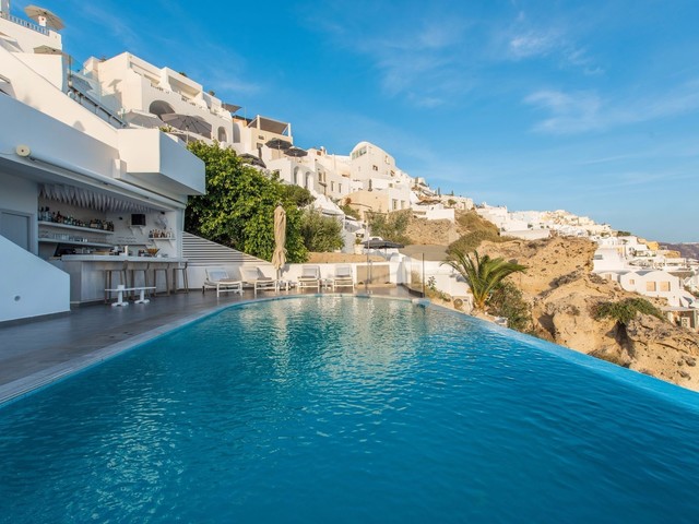 фото отеля Santorini Secret Suites & Spa изображение №1