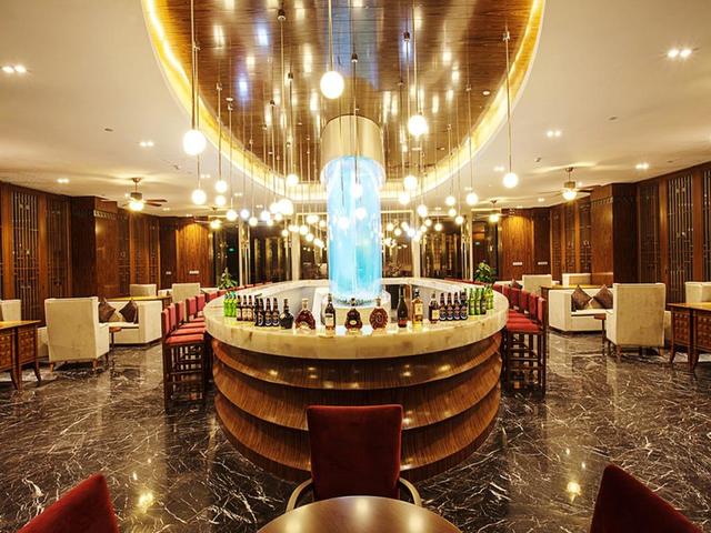 фотографии отеля Jinghai Hotel Resort изображение №7