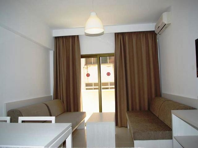 фото Apartments Embat изображение №18