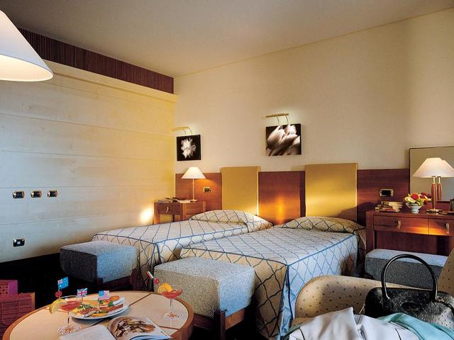фото Hotel Carlos V (ex. Iberostar Carlos V) изображение №14
