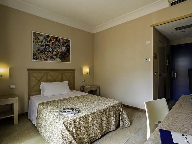 фото отеля Mahara Hotel & Wellness изображение №9
