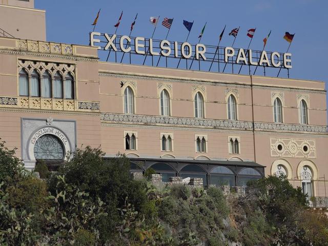 фотографии отеля Excelsior Palace изображение №7