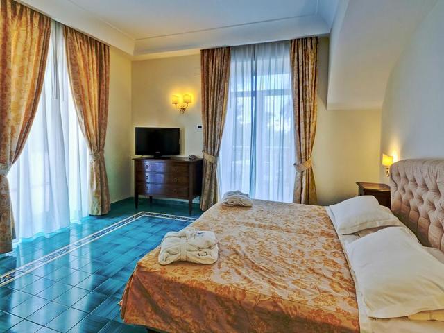 фотографии отеля Best Western Hotel Regina Palace Terme Ischia изображение №23