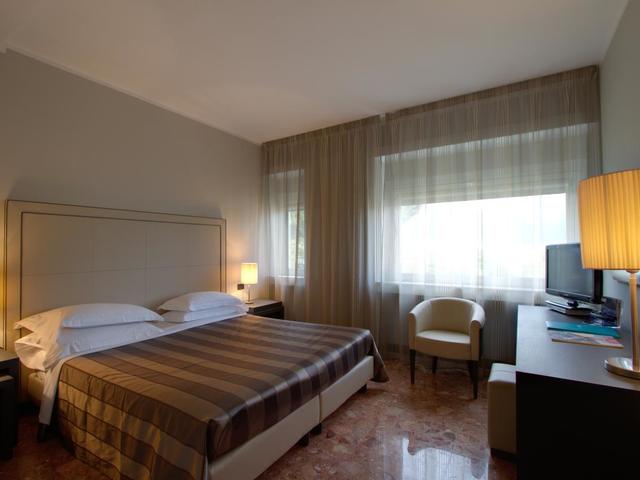 фотографии отеля Excelsior Hotel, Marina di Massa изображение №43
