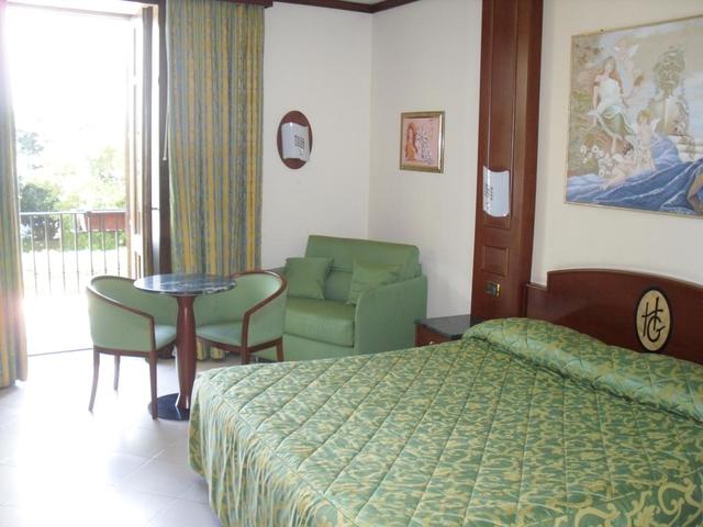 фото Garibaldi Hotel изображение №26