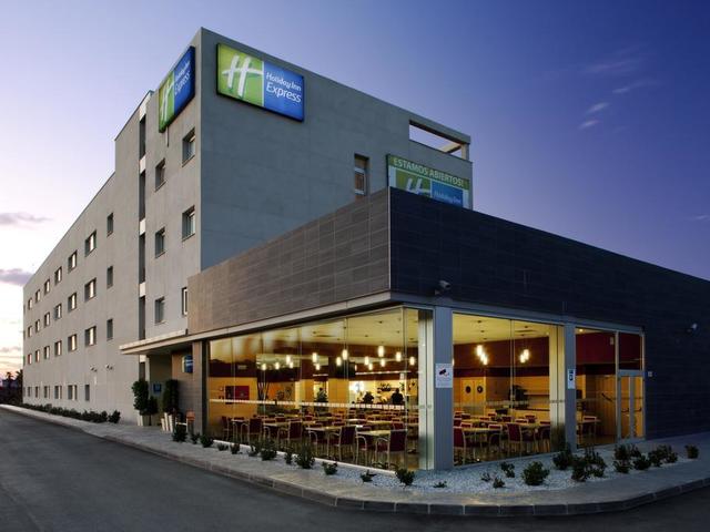 фото отеля Holiday Inn Express Malaga Airport изображение №1