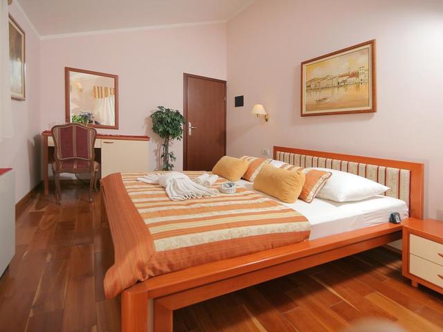 фото отеля Hotel - Restaurant Trogir изображение №21