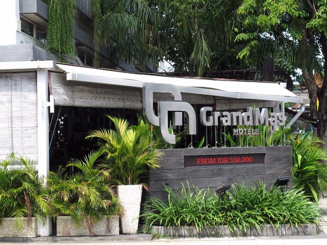 фото Grandmas Hotel Legian изображение №2