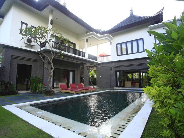 фото отеля Swan Keramas Bali Villas изображение №1
