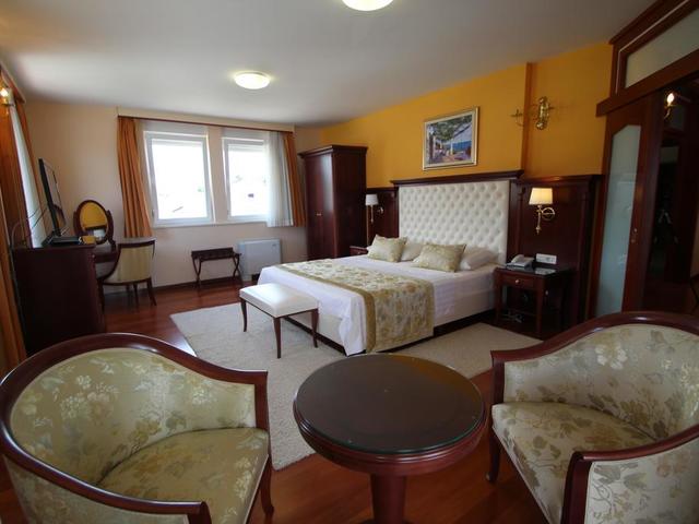 фотографии отеля Hotel Trogir Palace изображение №11
