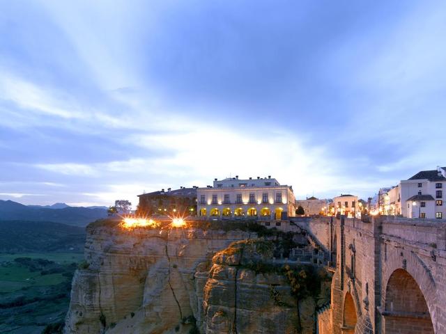 фотографии отеля Parador de Ronda изображение №3