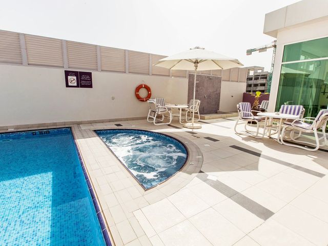 фото отеля Premier Inn Dubai Silicon Oasis изображение №1