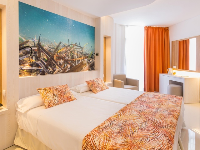 фотографии Sirenis Cala Llonga Resort (ex. Sirenis Hotel Playa Imperial & Playa Dorada) изображение №8